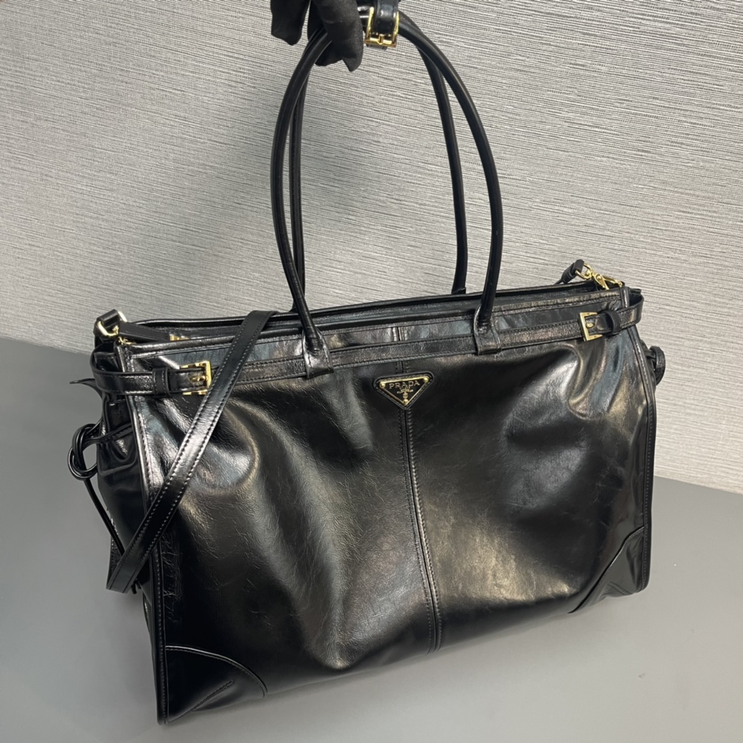 Prada Large LusSolf Leather Handbag Bag Tote Black 1BA439